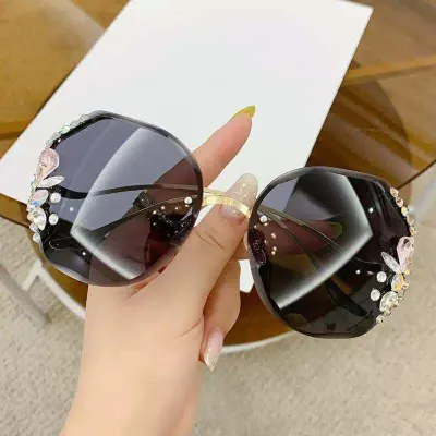 Rimless Retro Classic Design Sunglass For Woman 